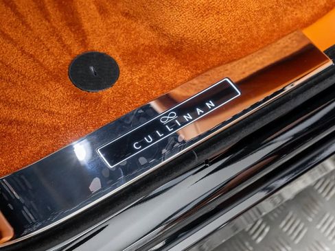 New 2026 Rolls-Royce Cullinan Black Badge image 62