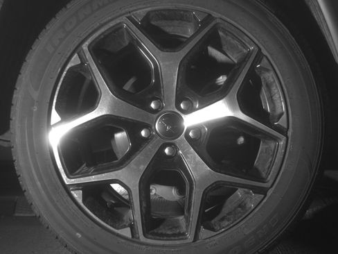 Used 2025 Jeep Compass Limited image 15