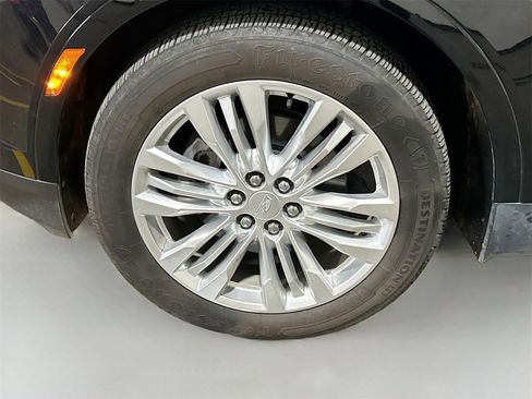 Used 2018 Cadillac XT5 Premium Luxury image 33