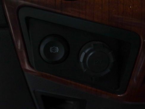 Used 2016 Ford F350 King Ranch w/ King Ranch w/Chrome Package image 42