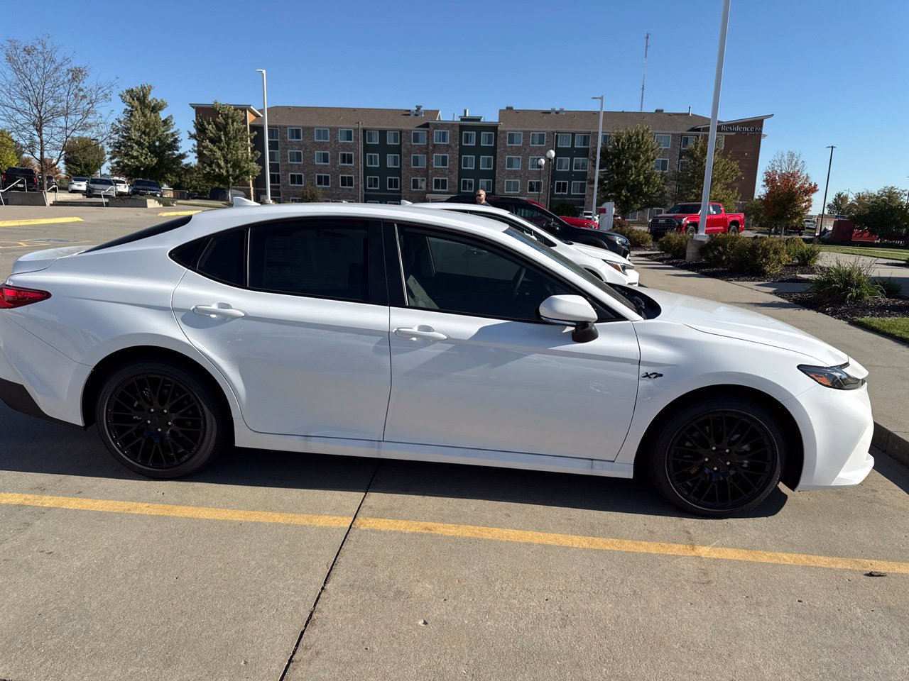 Used 2026 Toyota Camry LE FWD image 7