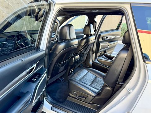 Used 2024 Kia Telluride SX Prestige X-Line image 12