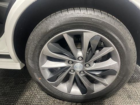 Used 2023 Buick Encore GX Select w/ Sport Touring Package image 10