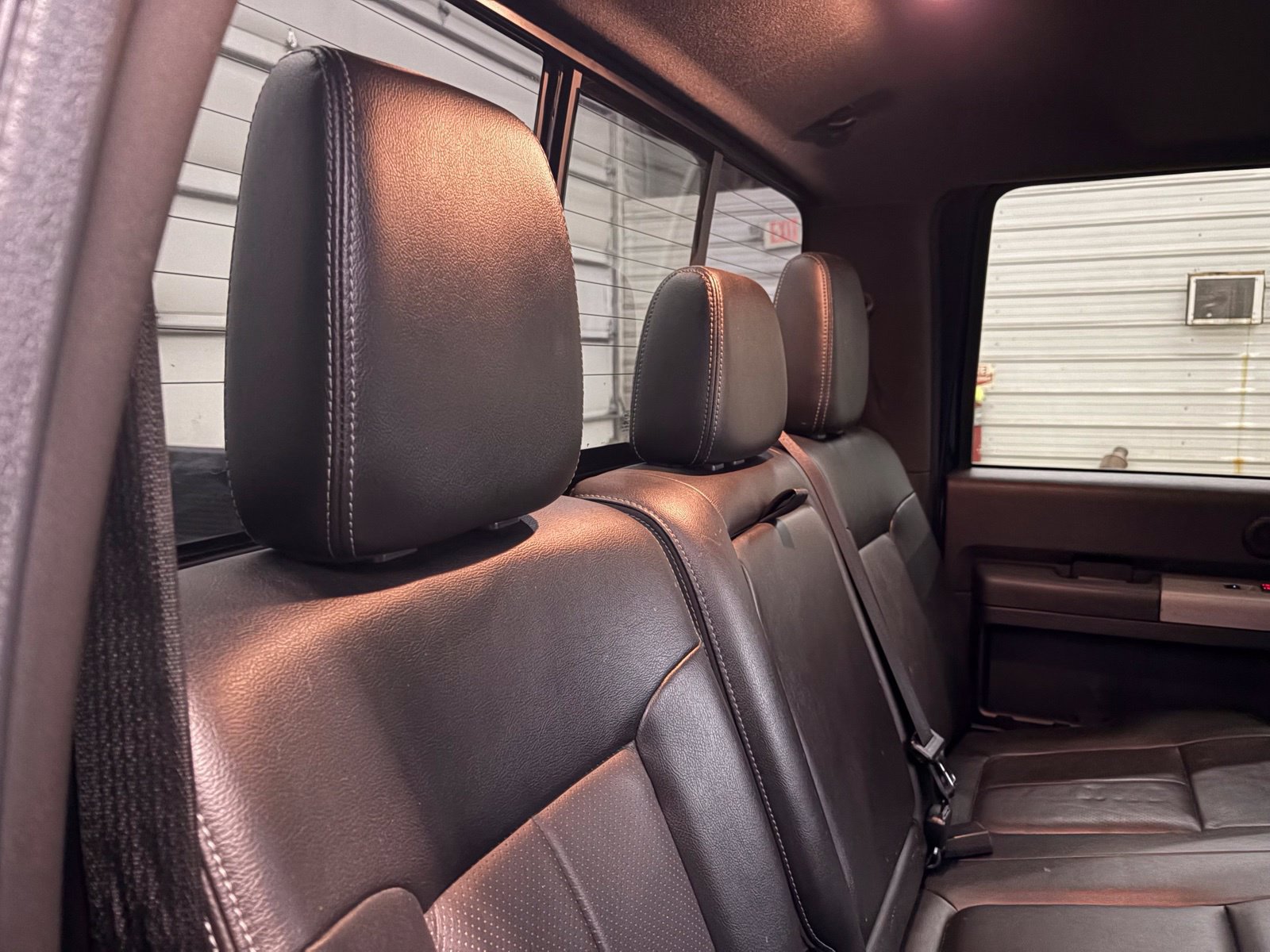 Used 2015 Ford F250 Lariat w/ Lariat Ultimate Package AWD/4WD image 33