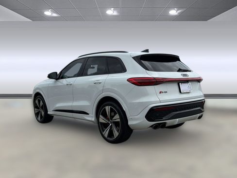 Used 2025 Audi SQ5 Premium Plus AWD/4WD image 3