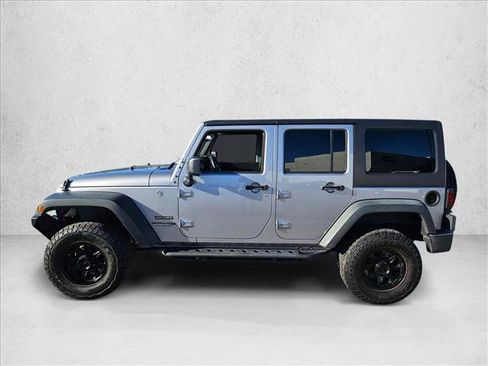 Used 2018 Jeep Wrangler Unlimited Sport S image 9