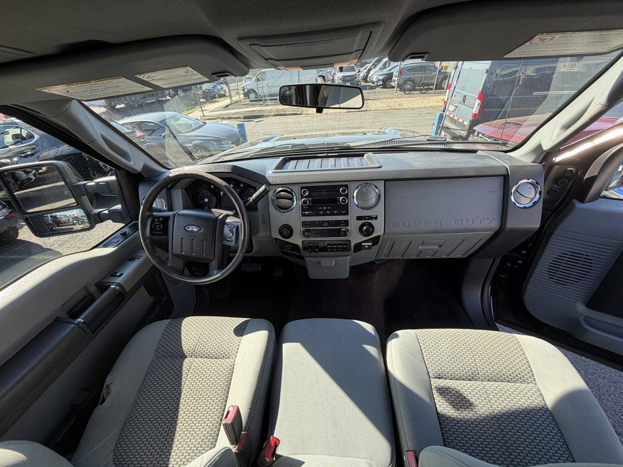 Used 2014 Ford F250 XLT w/ XLT Interior Package AWD/4WD image 27
