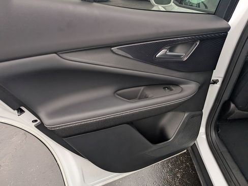 New 2026 Chevrolet Blazer EV LT image 10