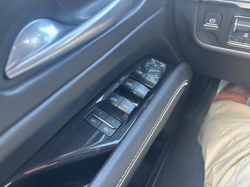 Certified 2023 Cadillac Escalade Premium Luxury Platinum image 29