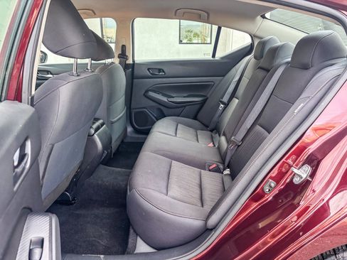 Used 2024 Nissan Altima 2.5 SV image 21