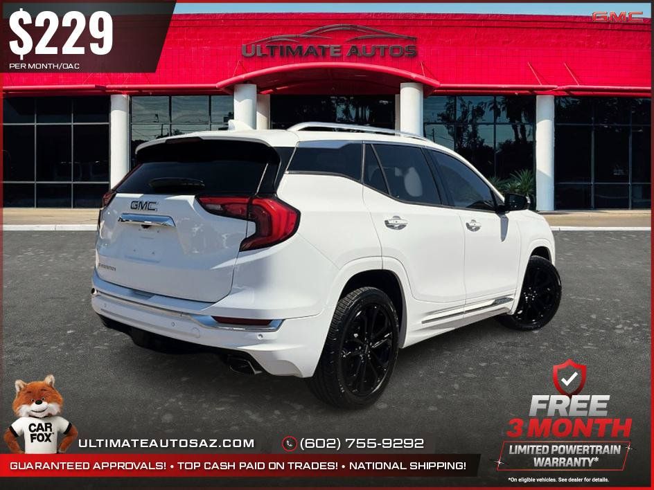 Used 2019 GMC Terrain Denali w/ Driver Alert Package II FWD image 3