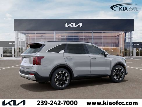 New 2026 Kia Sorento SX image 6