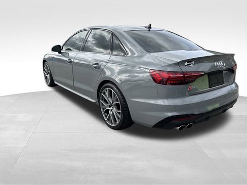 Used 2021 Audi S4 Premium Plus w/ Premium Plus Package image 4