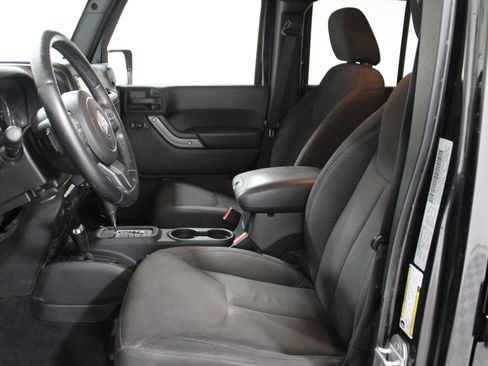 Used 2015 Jeep Wrangler Unlimited Sport w/ Quick Order Package 24S image 3