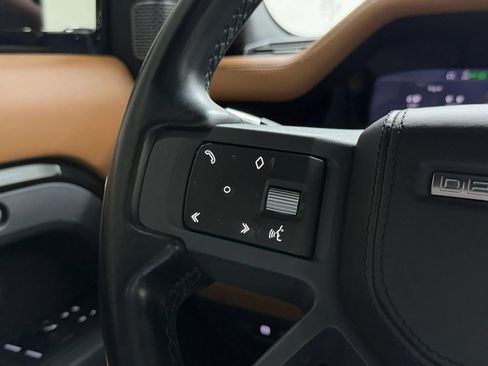 Used 2020 Land Rover Defender 110 X AWD/4WD image 22