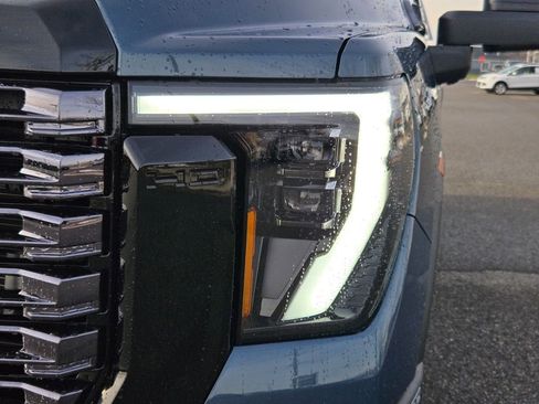 New 2026 GMC Sierra 3500 Denali Ultimate image 46