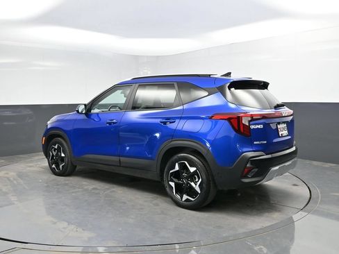 Used 2025 Kia Seltos S FWD image 7