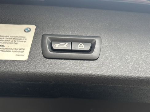 Used 2018 BMW X1 xDrive28i AWD/4WD image 22