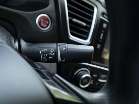 Used 2015 Honda Civic EX image 25