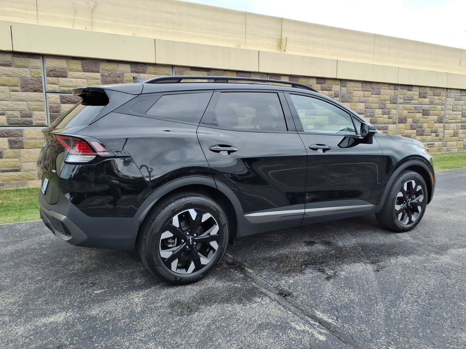 Used 2023 Kia Sportage X-Line w/ X-Line Premium Package AWD/4WD image 11