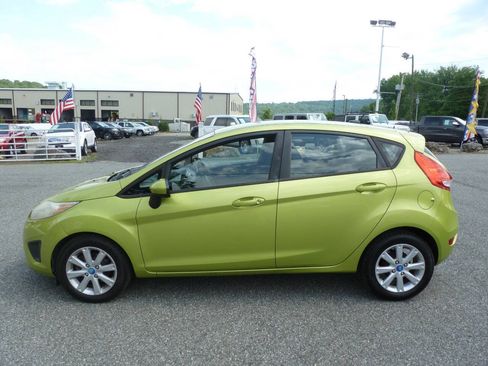 Used 2012 Ford Fiesta SE FWD image 11
