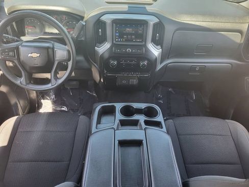 Used 2020 Chevrolet Silverado 1500 Custom w/ Custom Value Package RWD image 19