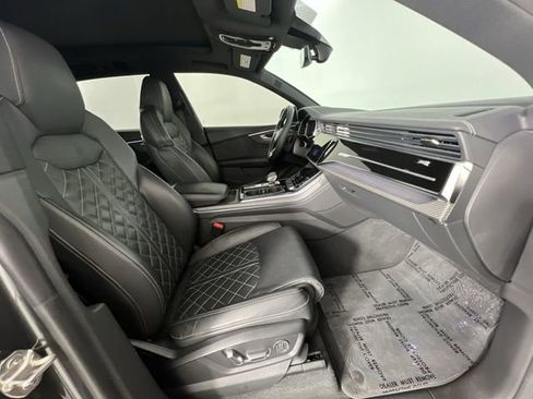 Used 2024 Audi SQ8 Premium Plus image 25