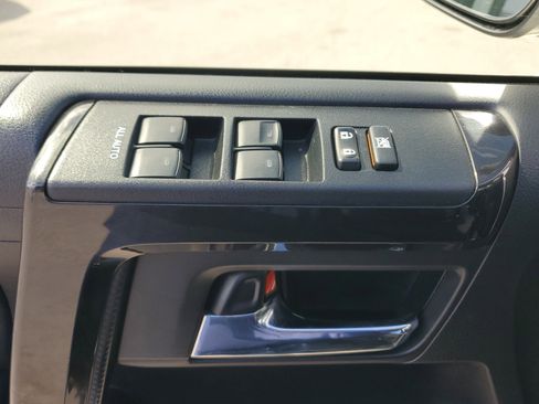 Used 2019 Toyota 4Runner TRD Off-Road image 27