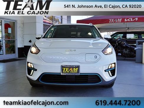 Used 2022 Kia Niro EX FWD image 4