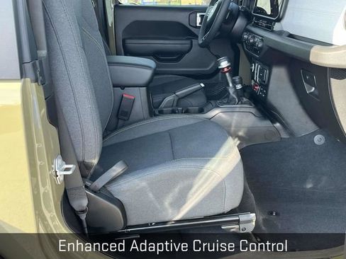 Used 2025 Jeep Wrangler Willys image 21