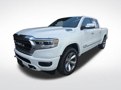 Used 2022 RAM 1500 Limited w/ Body Color Bumper Group