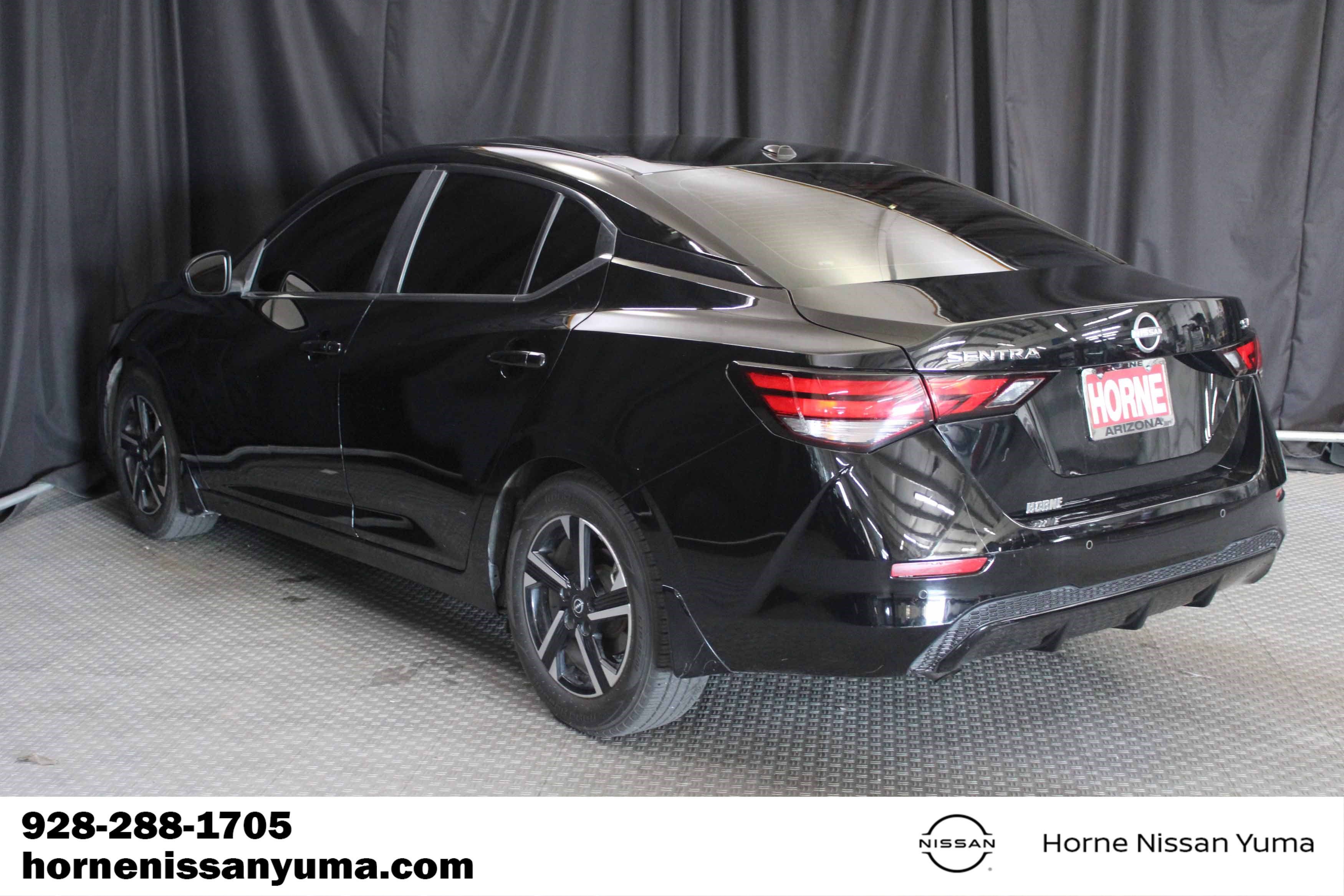 Used 2024 Nissan Sentra SV FWD image 15