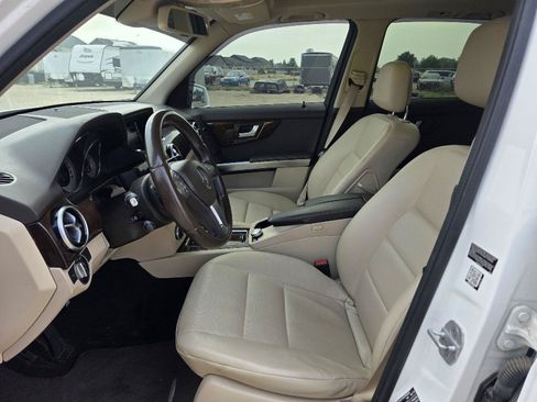 Used 2015 Mercedes-Benz GLK 350 4MATIC image 7
