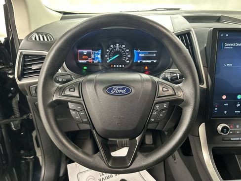 Used 2024 Ford Edge SE w/ Black Appearance Package AWD/4WD image 12