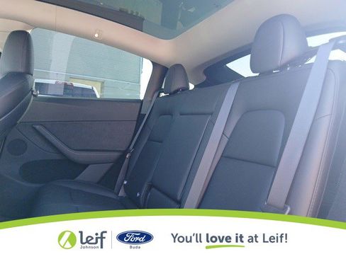 Used 2025 Tesla Model Y Long Range image 9