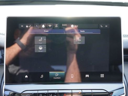 New 2026 Jeep Compass Limited image 15