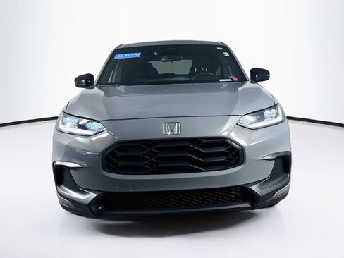 Used 2025 Honda HR-V Sport image 3