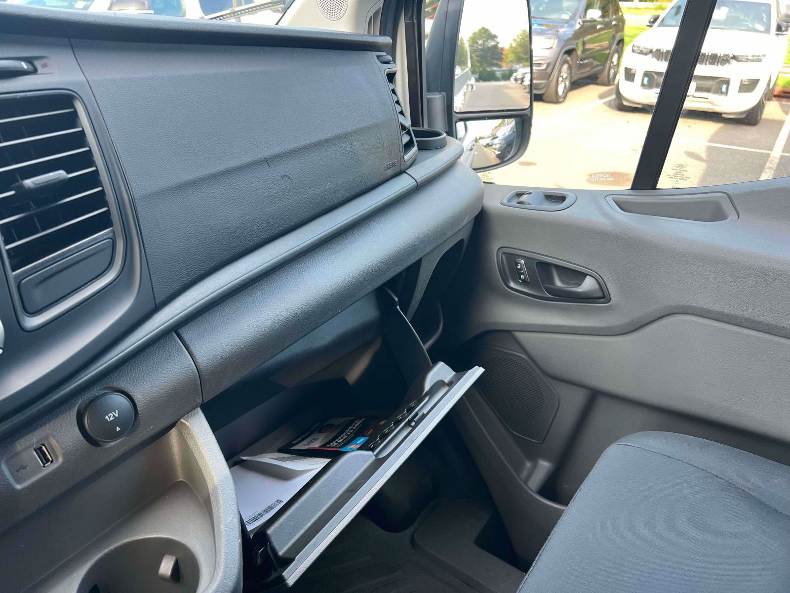 Used 2025 Ford Transit 250 Low Roof w/ Exterior Upgrade Package RWD image 19