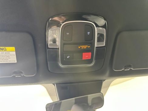 Certified 2025 Hyundai Santa Cruz SEL image 24