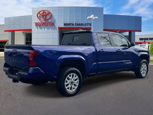 Used 2024 Toyota Tacoma SR5 w/ SR5 Upgrade Package RWD image 6