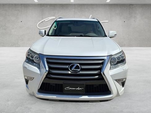 Used 2017 Lexus GX 460 Luxury w/ Preferred Accessory Package AWD/4WD image 18