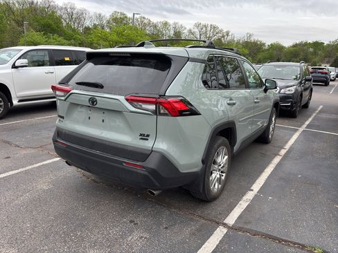 Certified 2023 Toyota RAV4 XLE Premium image 4