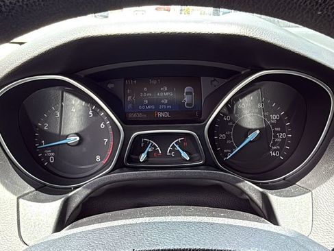 Used 2017 Ford Focus SE FWD image 29