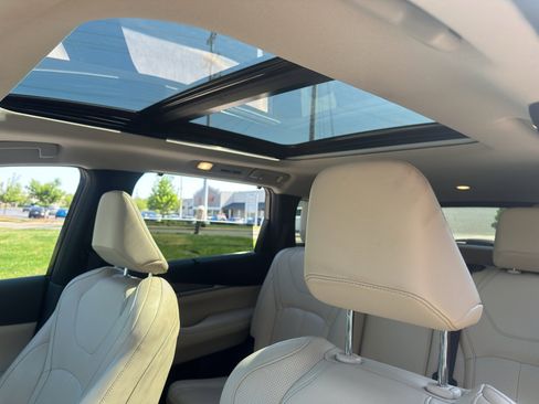 Used 2023 INFINITI QX60 Luxe w/ Cargo Package image 23