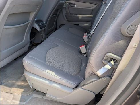 Used 2015 Chevrolet Traverse LS FWD image 10