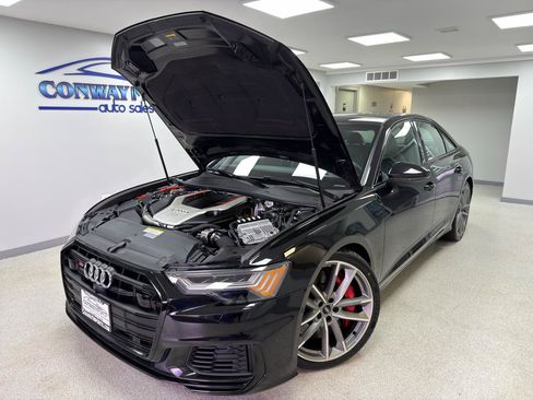 Used 2020 Audi S6 Prestige AWD/4WD image 33