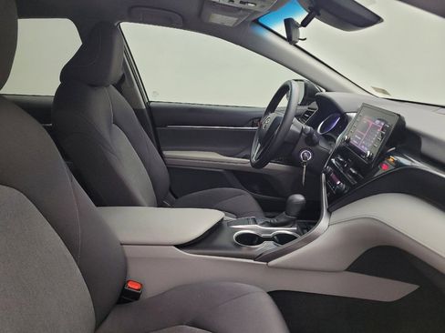 Used 2023 Toyota Camry LE image 21