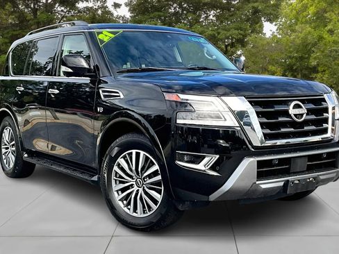 Used 2021 Nissan Armada SL w/ Captain's Chairs Package image 11