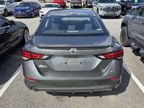 Used 2022 Nissan Sentra SV w/ All-Weather Package FWD image 3
