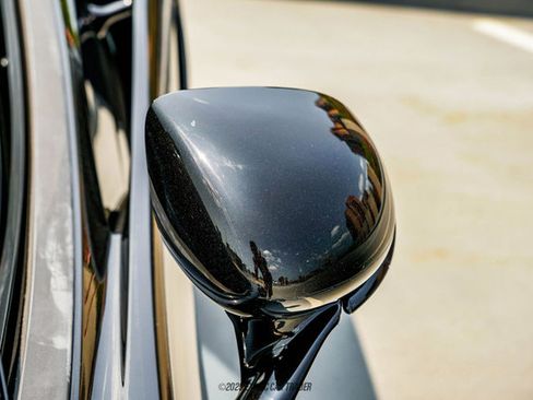 Used 2019 McLaren 570S Spider image 57